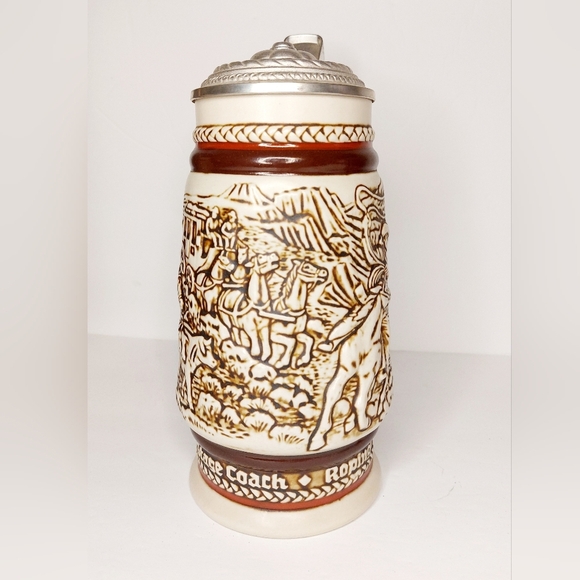 LargeWestern Round up Avon Collector Stein with pewter lid and Original box - Picture 3 of 10